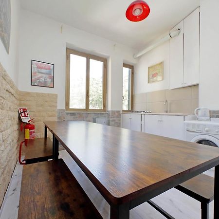 Апартаменты Lucky Domus Appio Рим Экстерьер фото